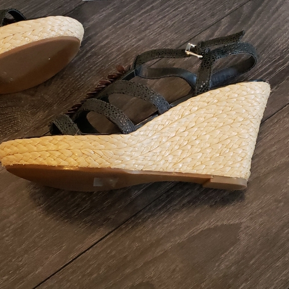 Alfani Annya Black Wedge Size 8M - Picture 9 of 11